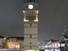 -王府井奥莱临潼小镇(临潼店)