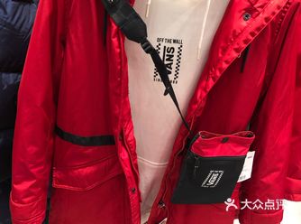 红红的圣诞很有feel阿！