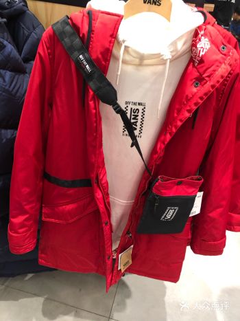 红红的圣诞很有feel阿!