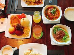 -三亚湾海居铂尔曼度假酒店