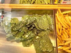 -老韩煸鸡·中国炸鸡(水塔美食街店)