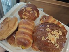 -新侨三宝乐面包店(崇文门店)