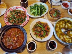 -嫩芽 ·地道重庆菜(十八梯露台夜景店)