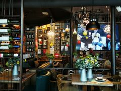 -临界音乐酒馆·小龙虾·江湖菜(华熙LIVE·鱼洞店)