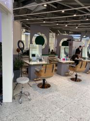 -PE SALON 