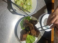 -东北农家院·铁锅炖(莘庄店)