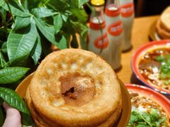 -楚东君•襄阳牛肉面牛杂煲(陆家嘴正大店)