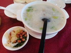 荔湾艇仔粥-金苑海鲜酒家(新港中路店)