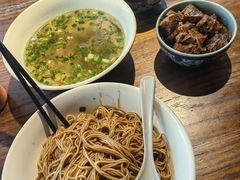 葱油拌面-谷沙屋面铺