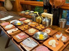 -银米·云南传统过桥米线(双廊黑金冠店)