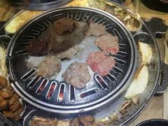 -哈哈碳都·牛肋条无限自助烤肉(台江万达店)