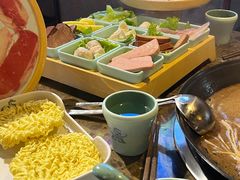 -卤校长重庆老火锅(南岗万达店)