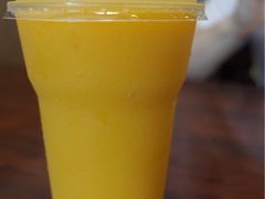 -Dang restaurant (patong phuket)