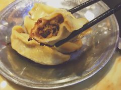 牛肉锅贴-清真·玛丽亚新疆菜主题餐厅(浙江中路店)