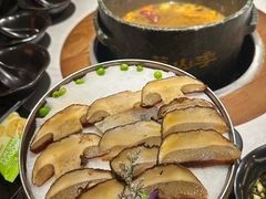 -芸山季·云南野生菌火锅(人民广场来福士店)