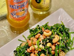 -金牌餐厅·天津菜·八珍豆腐·老爆三(瓷房子店)