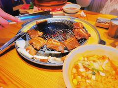 -喜来稀肉(北外滩白玉兰广场店)