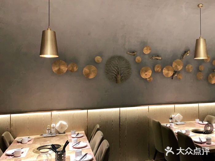 额尔敦牛厨师铜板烧大堂图片
