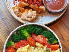 -Brut Eatery悦璞食堂(建国东路店)