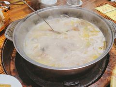-侠成水上农庄(工业大道店)