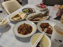 -鲸励母婴月嫂(望京店)