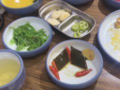 -明洞阿姨·韩式酱蟹烤肉·创意料理(三元桥店)