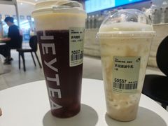 -喜茶(杭州滨江宝龙店)