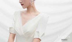 -Lady  Jane高端婚纱礼服馆