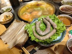 -顶顶汤火牛排火锅·经典铜锅涮肉