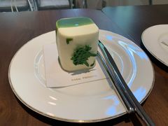 -Fridi Patisserie Cafe