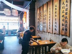 -李犟大爆鳝面·手工蟹黄包(湖滨西湖店)