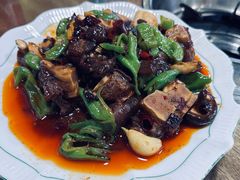 -丹水桥地锅鱼·翘嘴鲌·地方特色全鱼宴(丹江口大坝店)