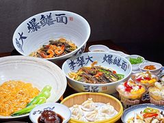 -李犟大爆鳝面·手工蟹黄包(湖滨西湖店)