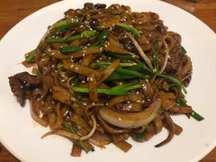 广东干炒牛河-金穗园·砂锅粥.醉鸡煲火锅(长寿路店)
