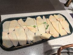 -牛村来人潮汕牛肉火锅(西单店)