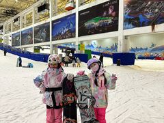 -乔波室内滑雪场