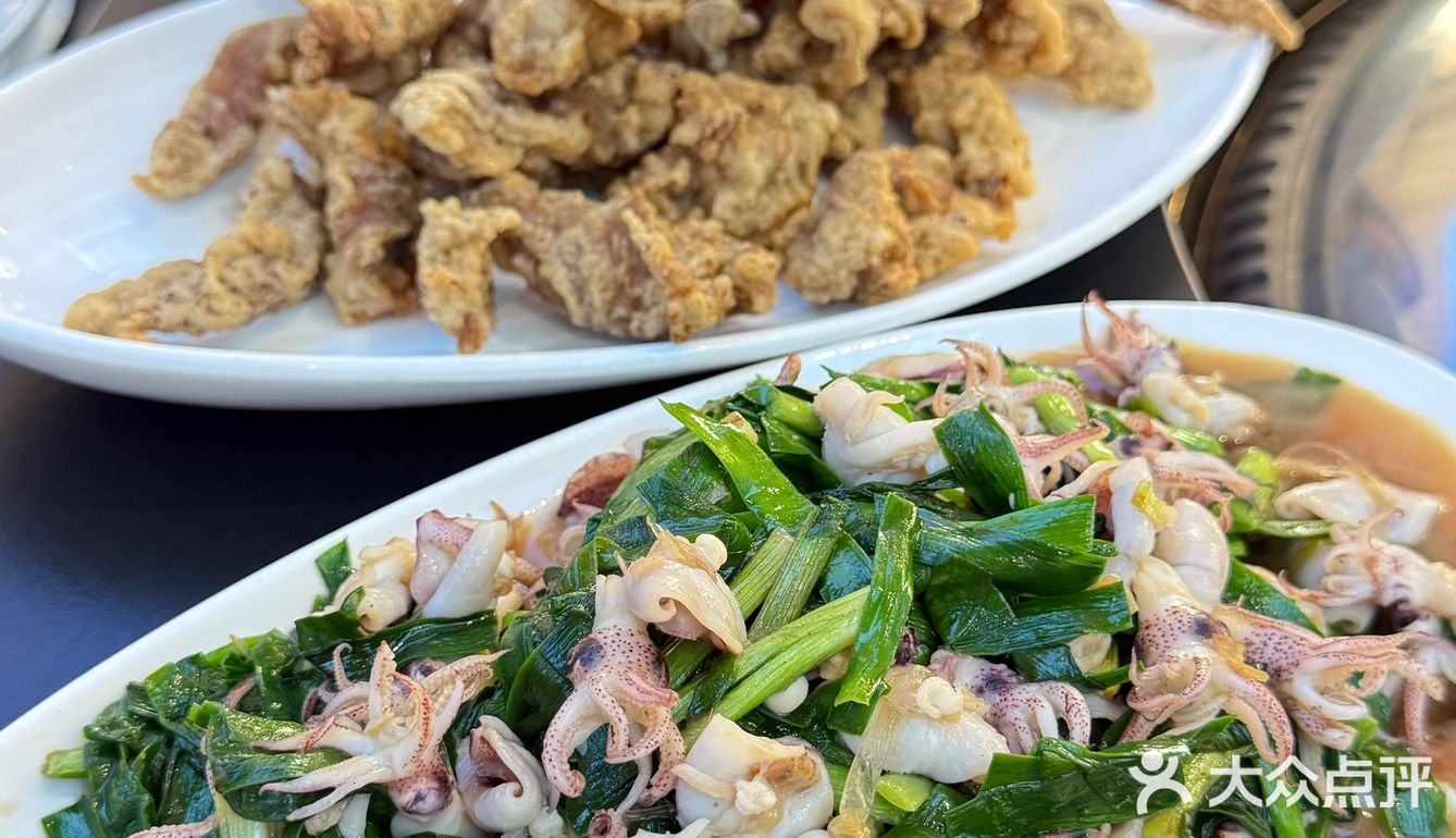 在青岛吃大锅蒸汽海鲜还得是他家 已开二十多年