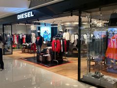 -香港ELEMENTS圆方