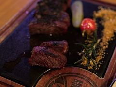 果木烤安格斯谷饲牛扒（230g）-MR.ROCKY洛奇先生RESTAURANT&BAR(宝安壹方城店)