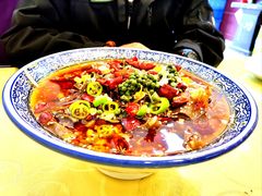 -鑫渔港海鲜本地菜·山海关浑锅(东戴河店)