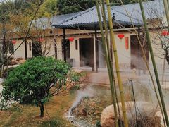 -湘力力小院·鱼汤泡饭(枫林路店)