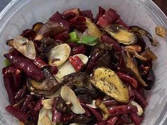 云南特色炒见手青-草墩罗非鱼庄•野生菌•腊排骨(七星街上段店)