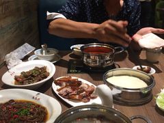 -龙聚德北京烤鸭(沙坪坝华宇A馆店)
