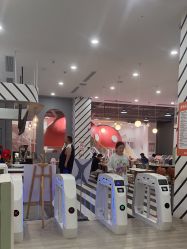 -宝燕乐园(春申店)