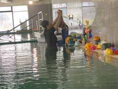-BlueBubble蓝泡泡婴幼儿游泳会所(合川路店)