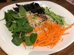 傣味什锦凉米线-茶花妹子云南餐厅(传媒大学店)