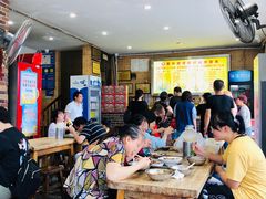 大堂-西环肥仔螺蛳粉(总店)
