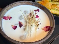 -Ameigo梅果·云贵川bistro(长宁来福士店)