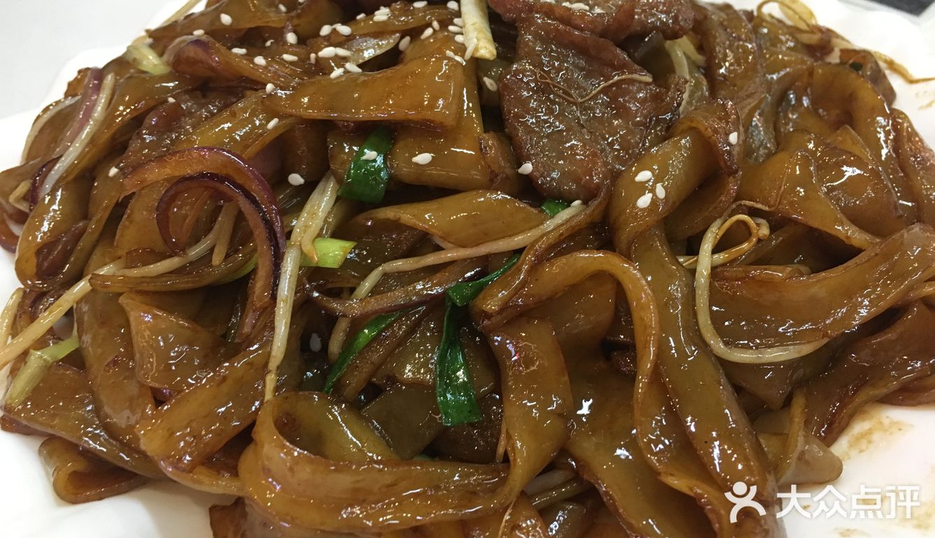 好久没吃过港式茶餐厅了,突然一个念头就去了