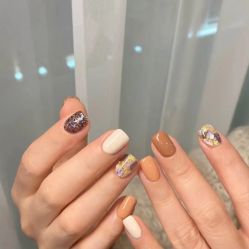 -悦指间美甲美睫